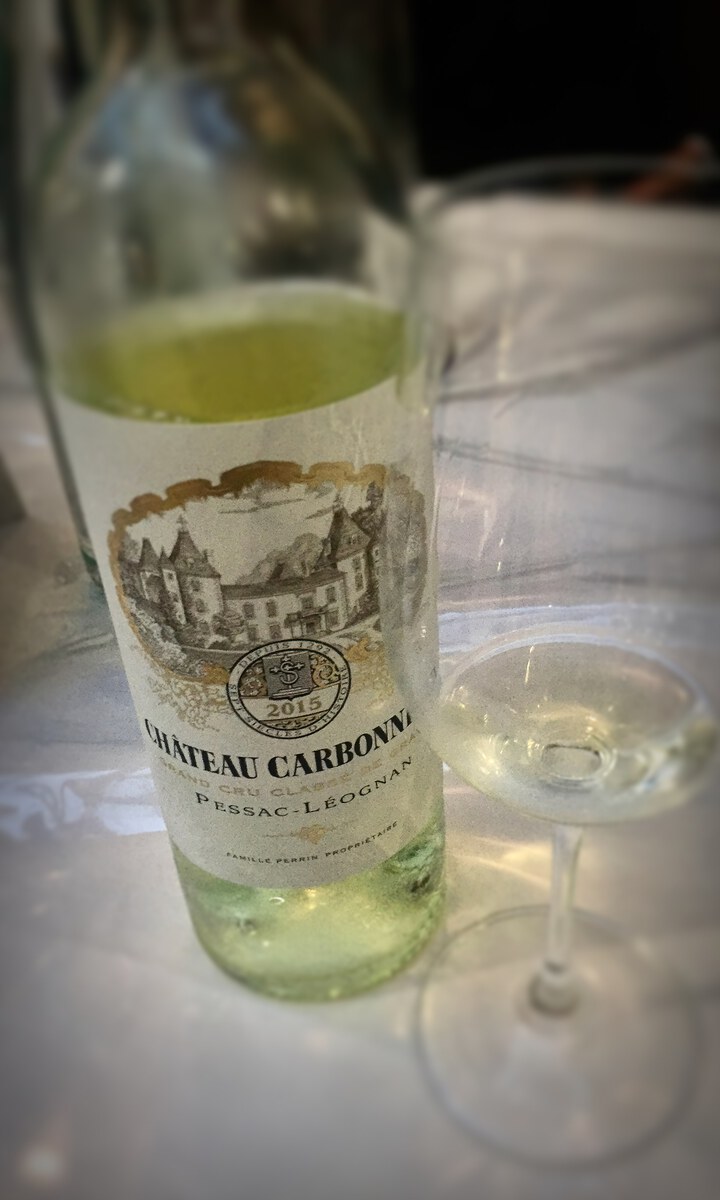 Château Carbonnieux "Grand Cru Classé de Grave, Pessac-Léognan" 2015