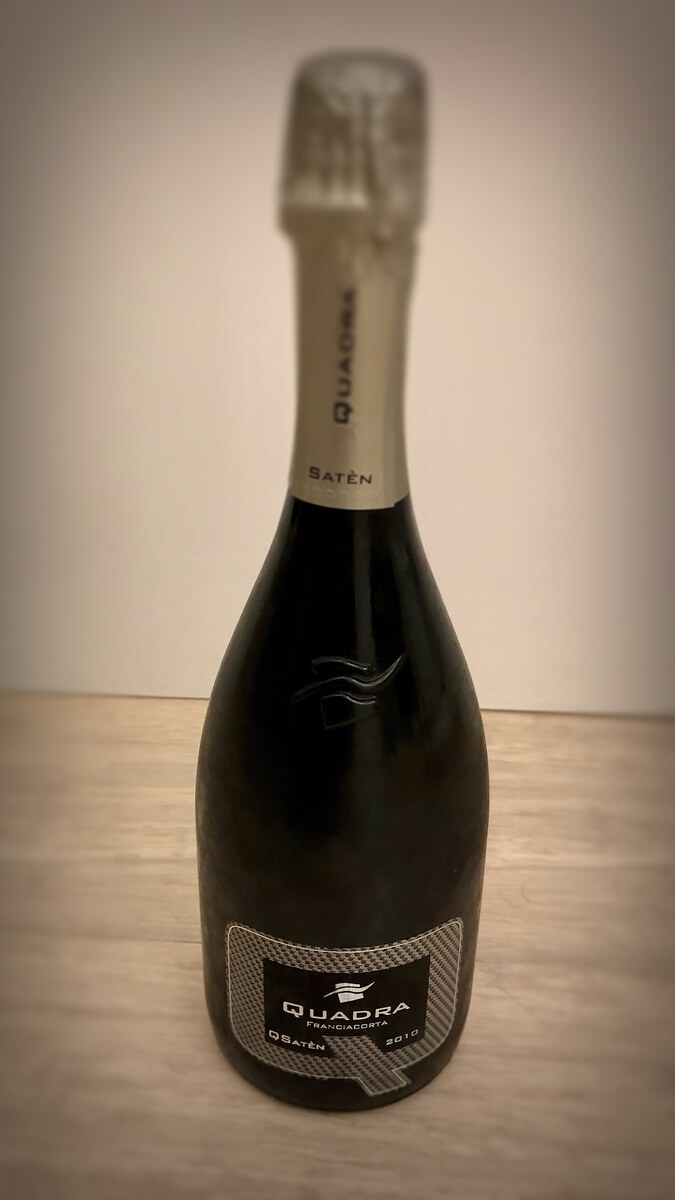 Quadra "Brut Satén" 2010