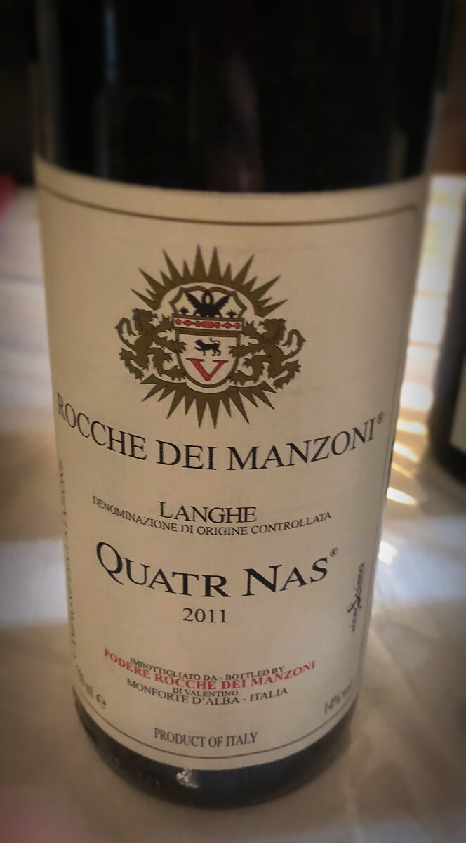 Rocche dei Manzoni "Quatr Nas Langhe Rosso" 2011